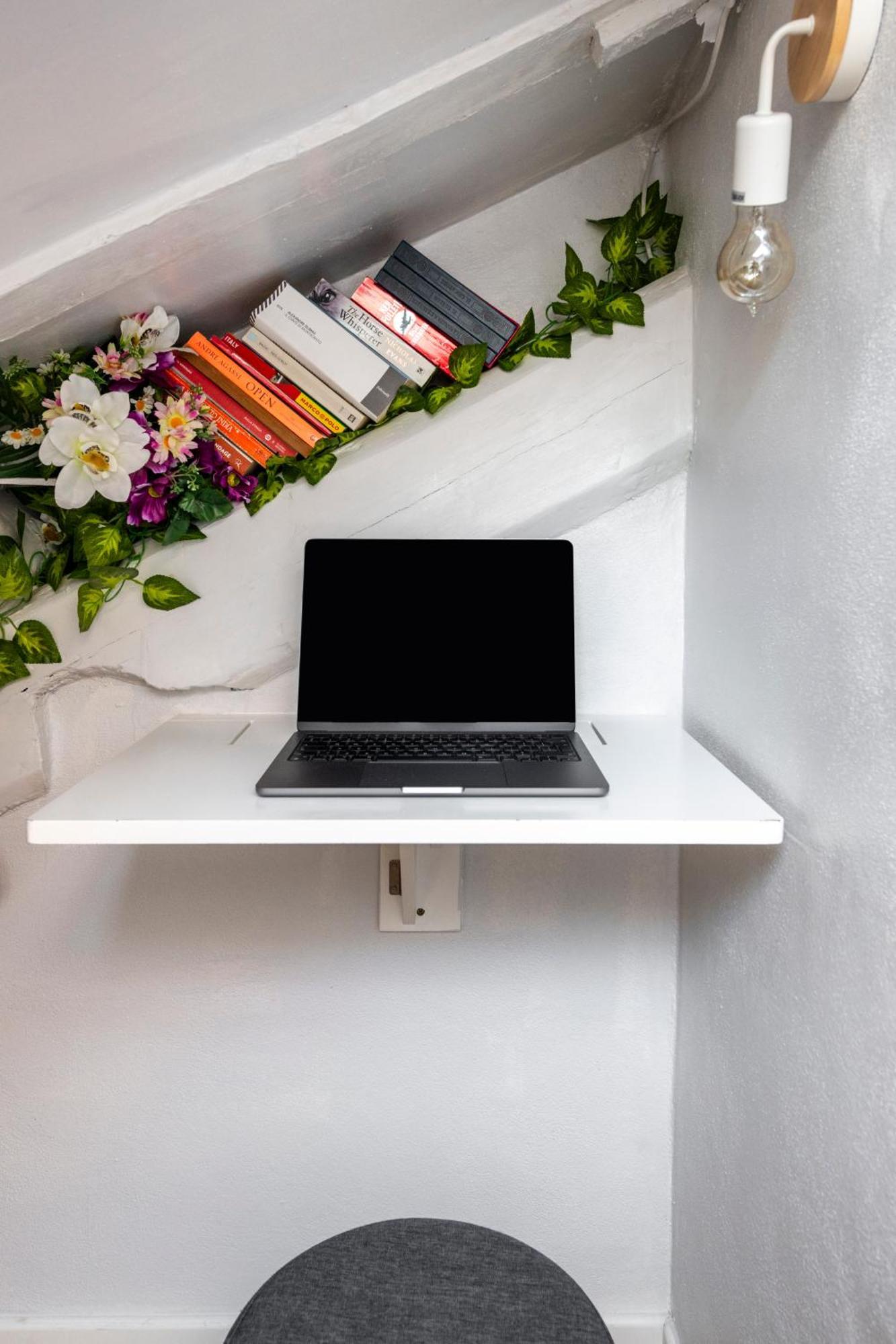 Bright Mini Studio In The Heart Of มิลาน ห้อง รูปภาพ